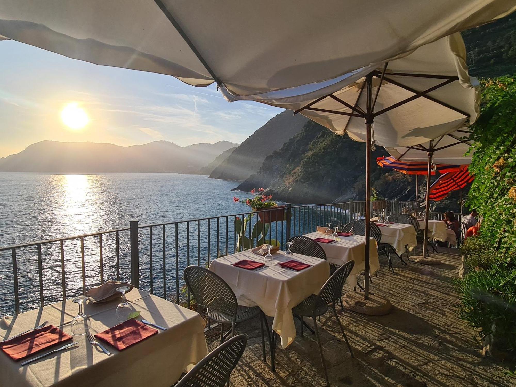 Marina Apartment, Unique, Authentic, Beachfront, 2 Aircondo Bdr , 2Bht, Easy To Train Or From Private Parking Vernazza Exteriér fotografie